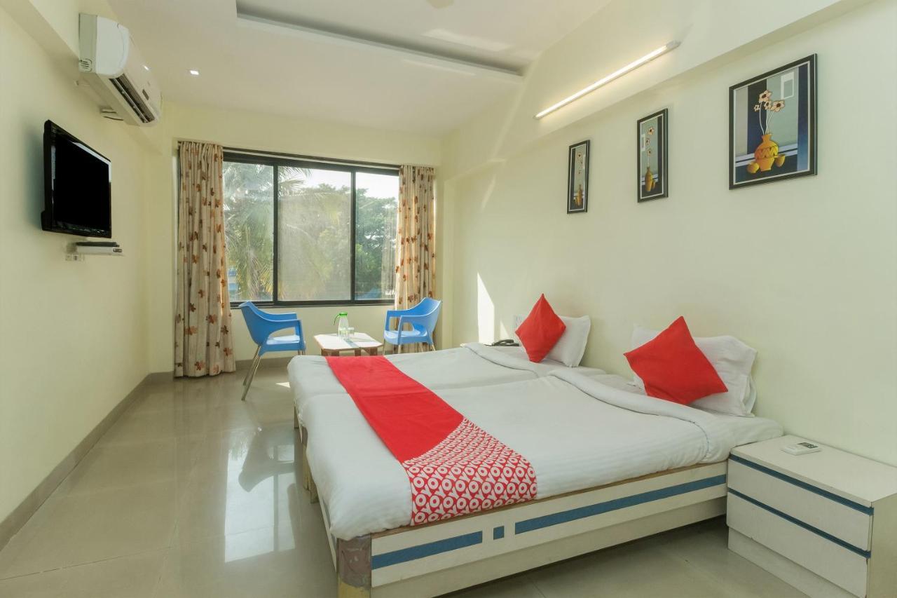 Flagship 4387 Hotel Theem Plaaza Nashik Luaran gambar